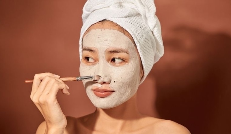 Mặt nạ đất sét có làm khô da không Mat na dat set co lam kho da khong