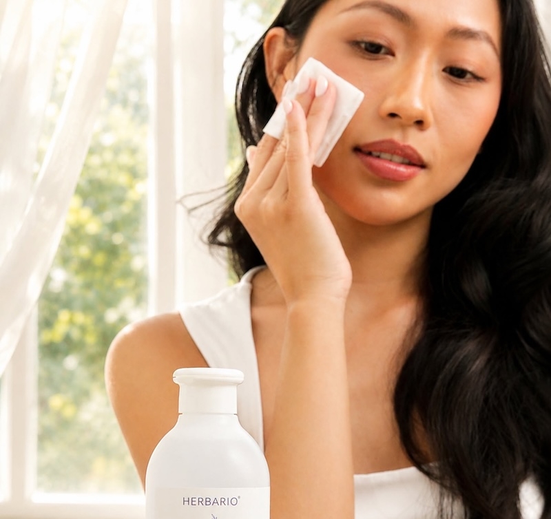 Da khô có nên dùng toner hằng ngày không da kho co nen dung toner hang ngay khong