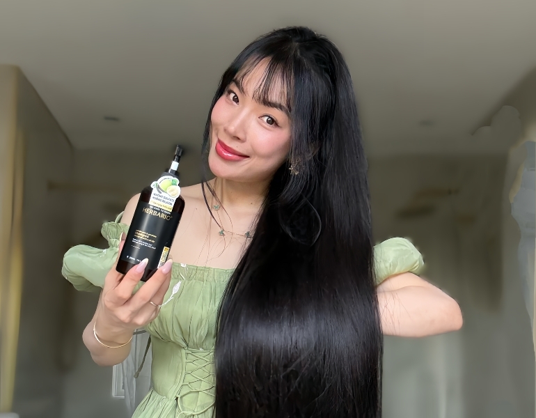 Happi Phạm tin d&ugrave;ng Dầu gội Vỏ bưởi Bồ kết Herbario