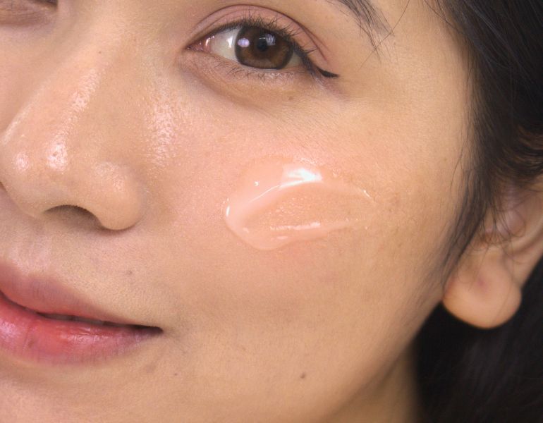 Gel du&otilde;ng ẩm l&agrave; g&igrave;?