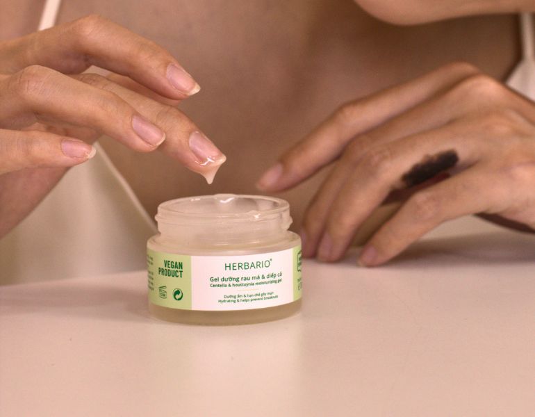 Gel dưỡng ẩm rau m&aacute; diếp c&aacute; Herbario cho da dầu mụn