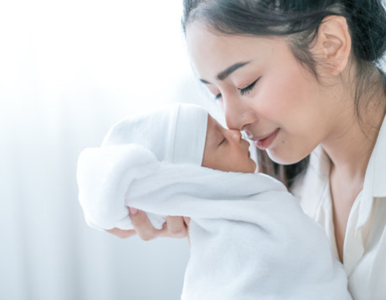 Cách chăm sóc da cho phụ nữ sau sinh