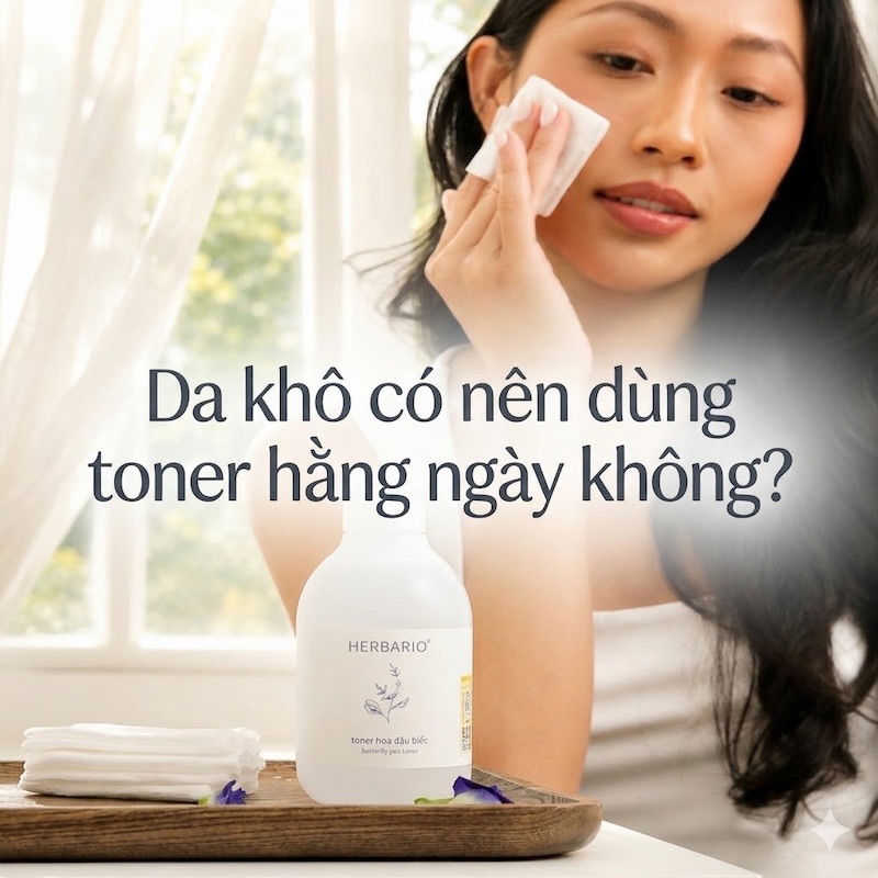 Giải đáp thắc mắc: Da khô có nên dùng toner hằng ngày không?