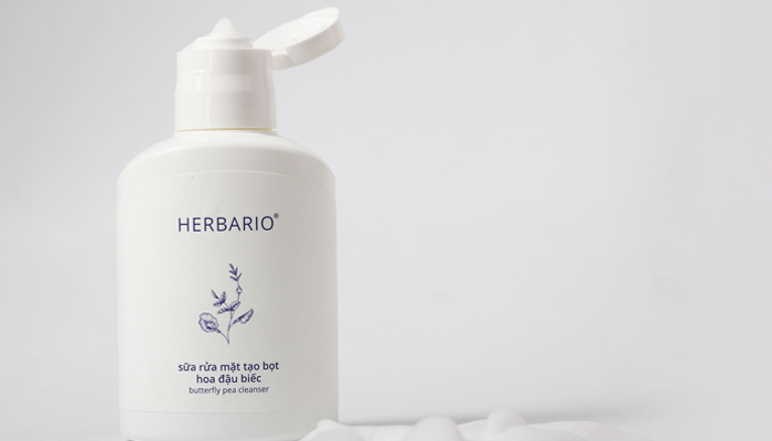 Sữa rửa mặt tạo bọt hoa đậu biếc Herbario ở Cần Thơ làm sạch, cấp ẩm