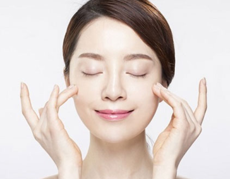 Tổng hợp những lợi ích của việc massage da mặt