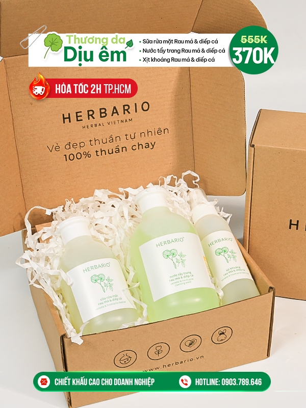 [SET QUÀ TẶNG 20/11]Bộ 3 rau má diếp cá Herbario thuần chay: Nước tẩy trang 300ml + Sữa rửa măt 200ml + Xịt khoáng 100ml